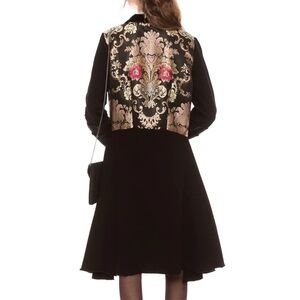 Aratta Elegant Black Cape with Gold and Pink Accents